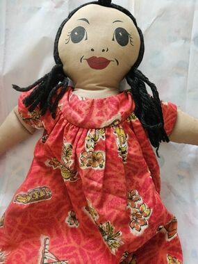 Vintage Lanakila Crafts Hula Doll Hawaiian Rare Red Floral Dress Black Yarn Hair